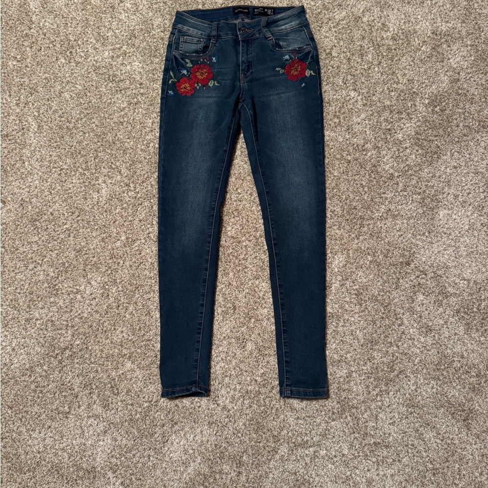 Ranberri Dark Wash Women's Skinny Jeans with Red Floral Embroidery